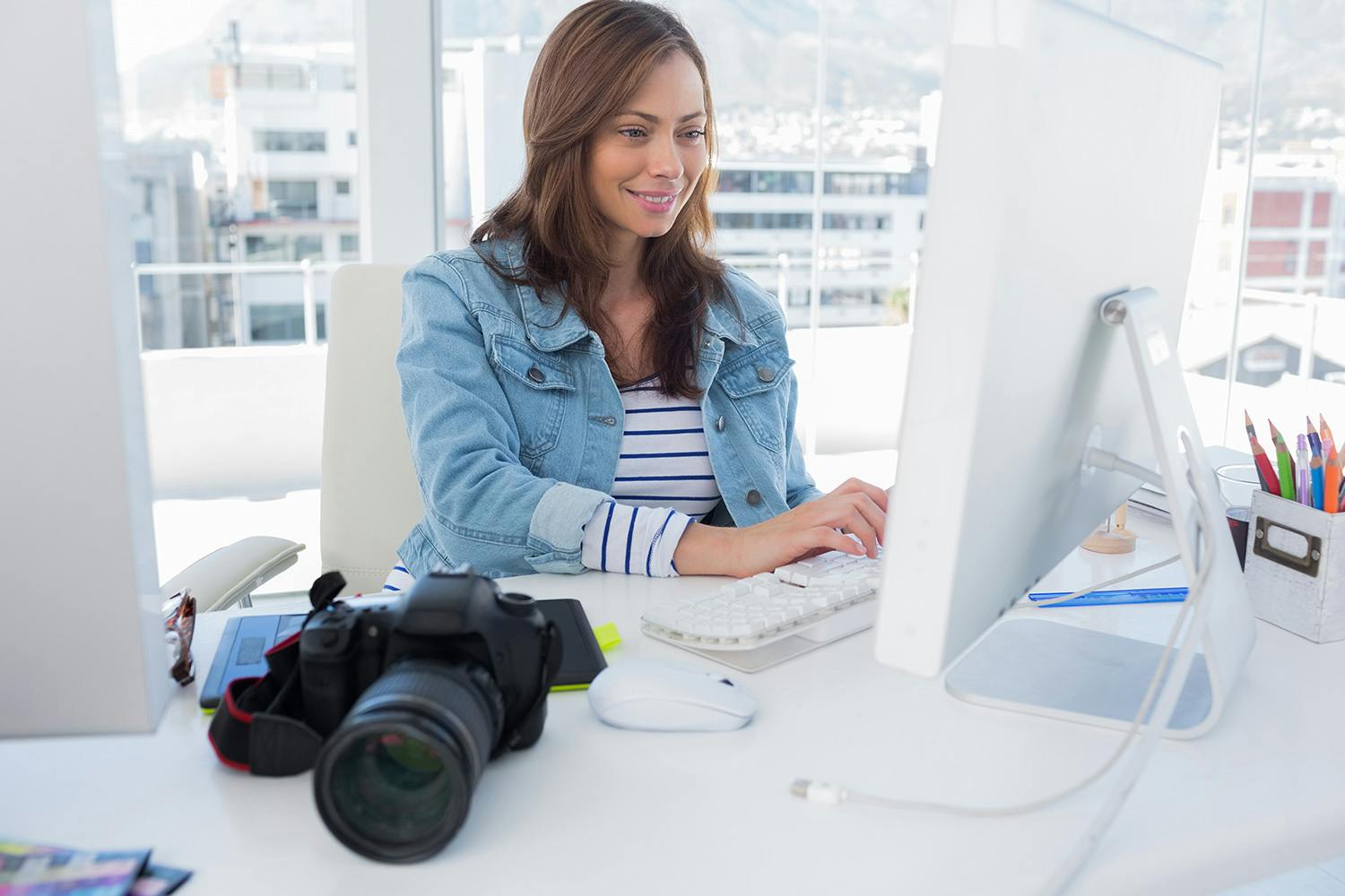 Fotograf med mobilkamera